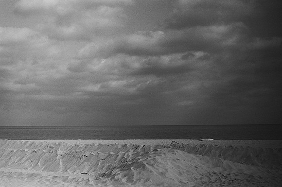 Lake Michigan Shore Line- Evanston Storm